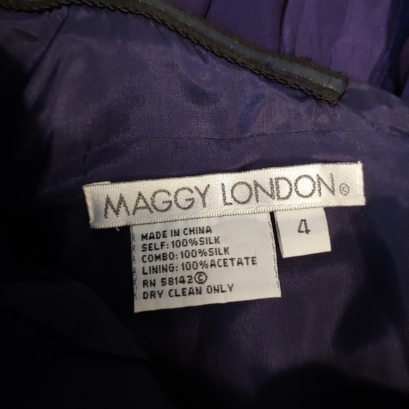 Maggy London Silk Halter Dress Size 4.      F02 - Picture 6 of 6
